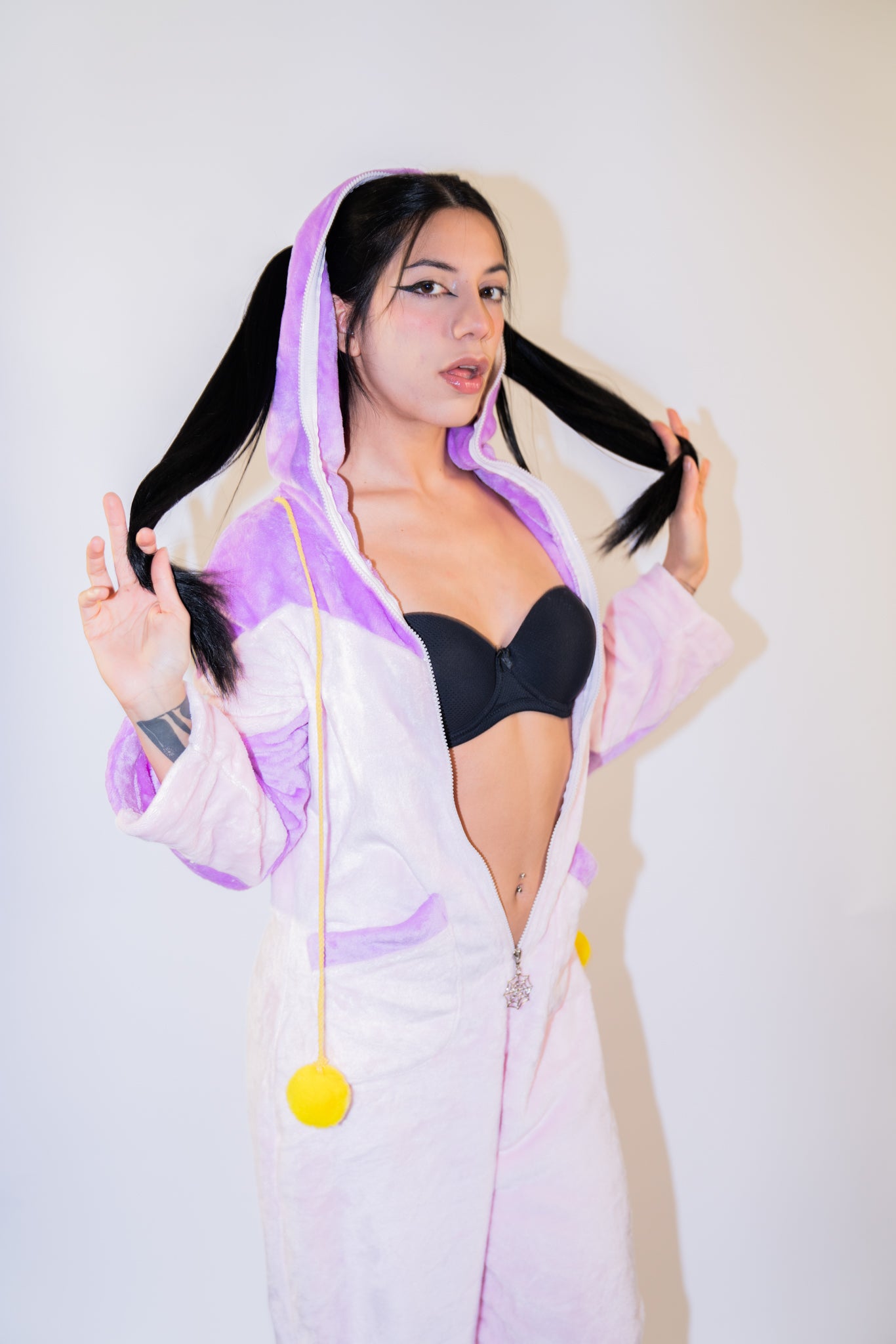 Street Fighter Juri Costume for Cosplay /Halloween | Onesie + Spider + Black Bra 3 Piece