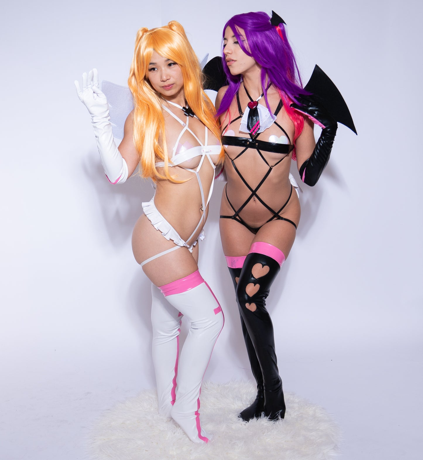 2.5 Dimensional Seduction 
Lilysa Amano Costume | Wig + Bodysuit + Gloves + Socks + Wings 5 Piece Set for Anime Cosplay / Halloween